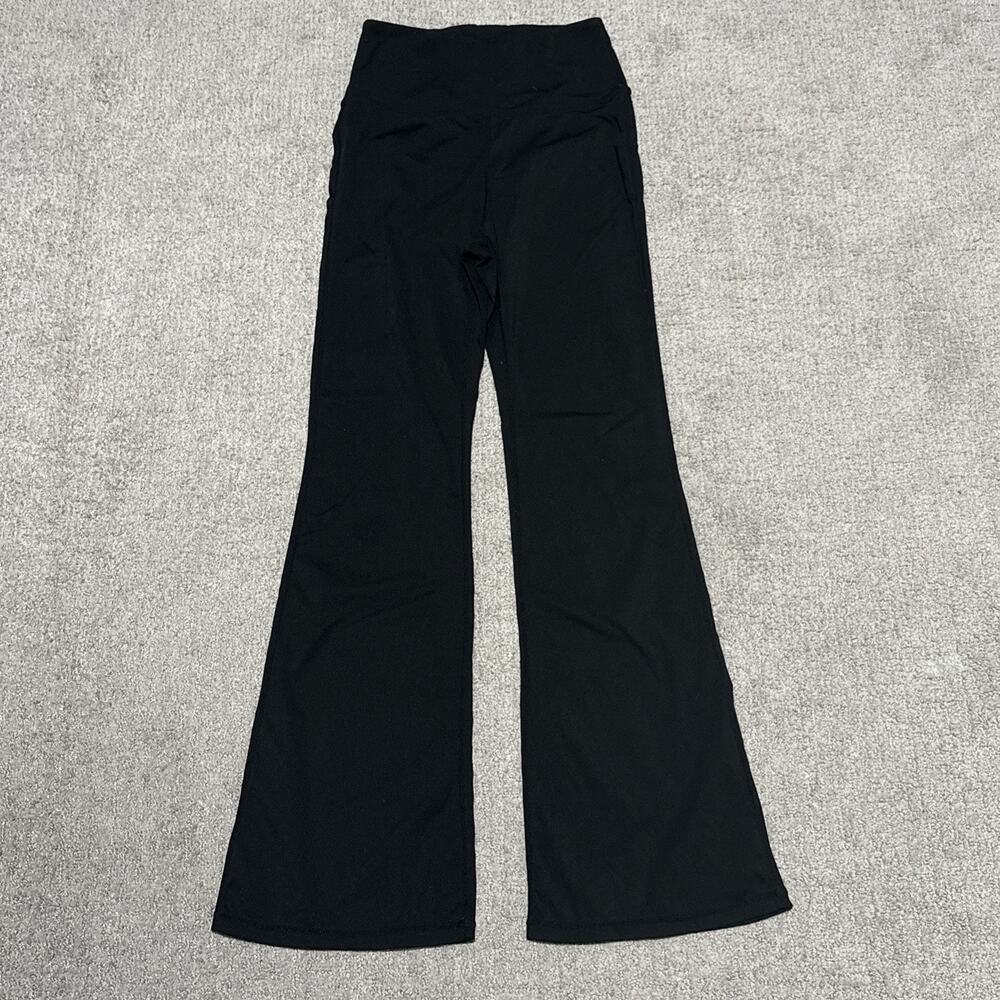LLululemon Women’sHigh Rise Flare Pants Leggings Black Size 6 Inseam 25” Cropped